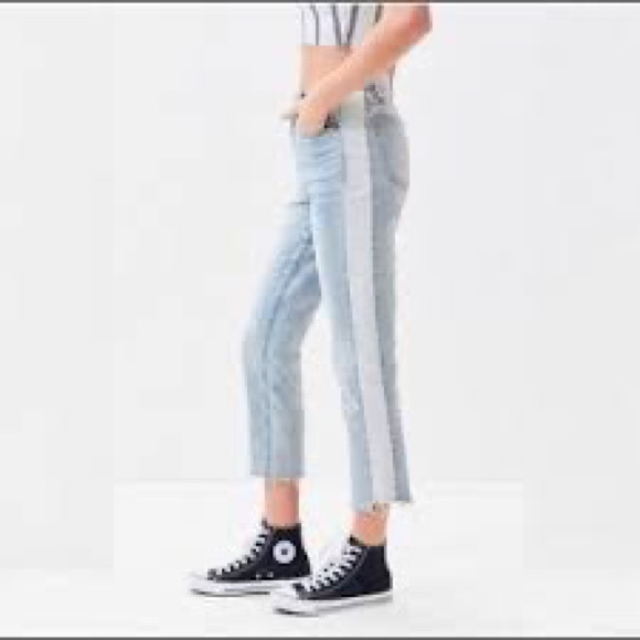 PacSun Jason Two Tone Mom Jeans Raw Hem Size 23 - Picture 7 of 7